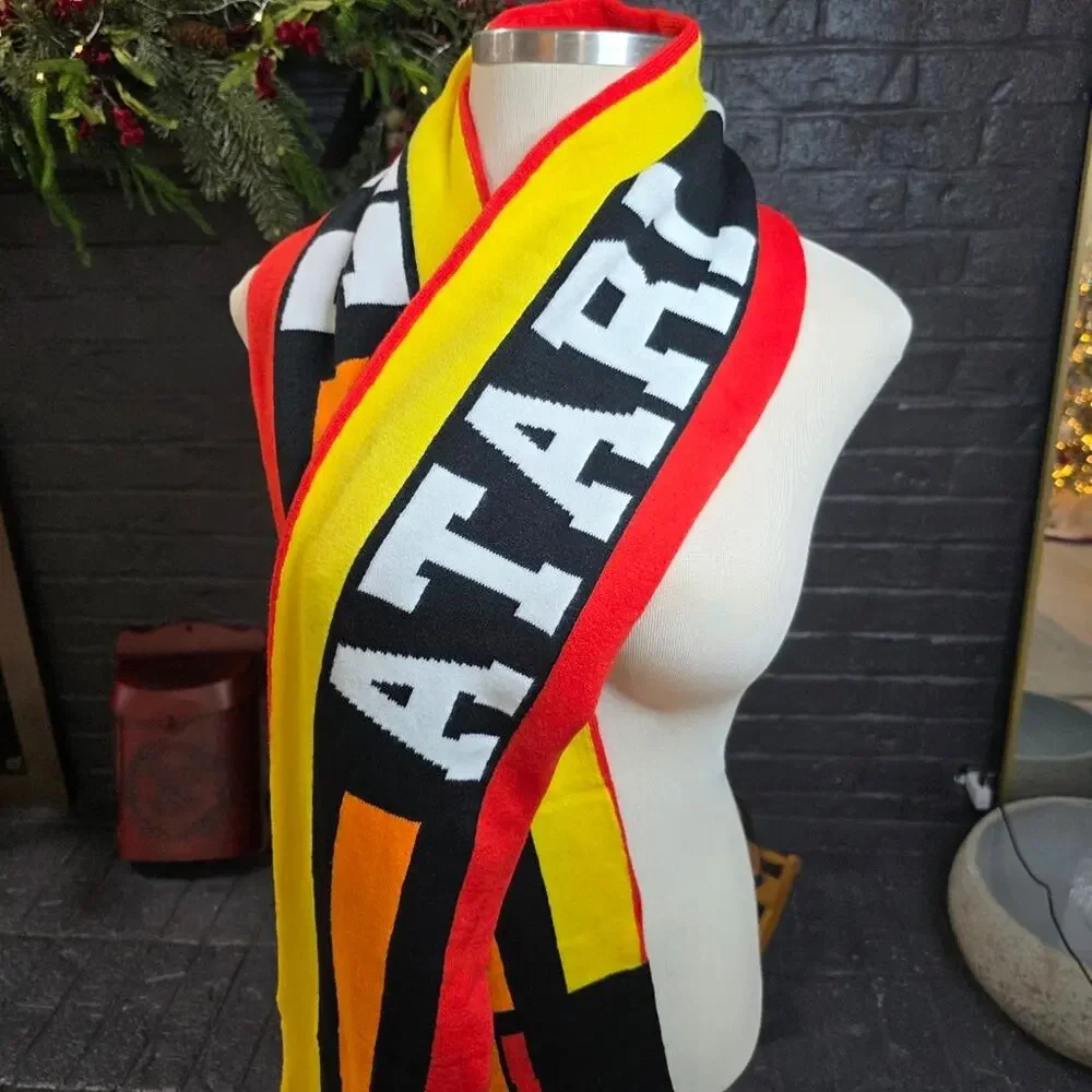 RARE Atari 4 Life Knit Scarf Manufacturer Sample 2018 Retro Gaming Arcade Stripe